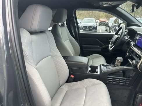 Used 2024 Toyota Tacoma SR5 image 28