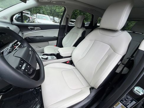 Used 2026 Kia Sportage EX w/ EX Panoramic Sunroof Package AWD/4WD image 17