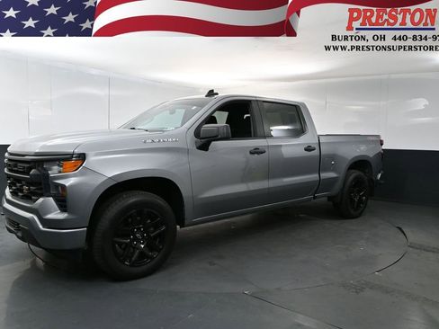 Used 2023 Chevrolet Silverado 1500 Custom AWD/4WD image 1