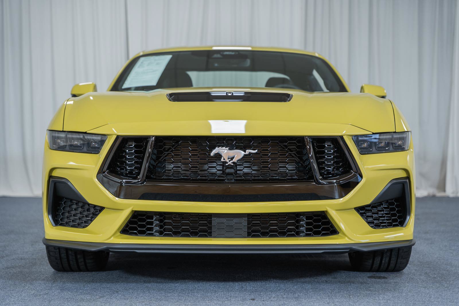 Certified 2025 Ford Mustang GT Premium w/ GT Performance Package RWD image 2