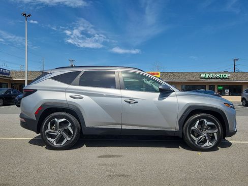 Used 2023 Hyundai Tucson SEL w/ Convenience Package AWD/4WD image 3