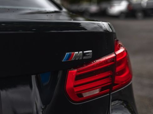Used 2016 BMW M3 RWD image 6