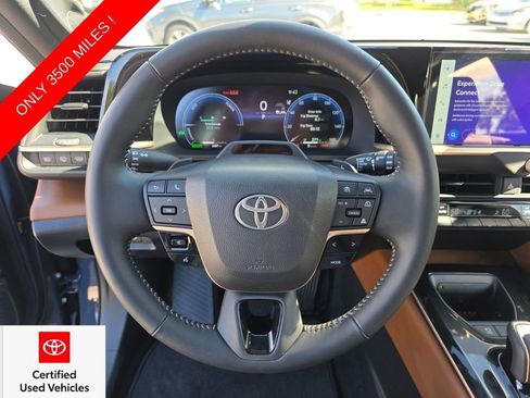 Certified 2025 Toyota Crown Signia w/ Advanced Technology Package AWD/4WD image 29
