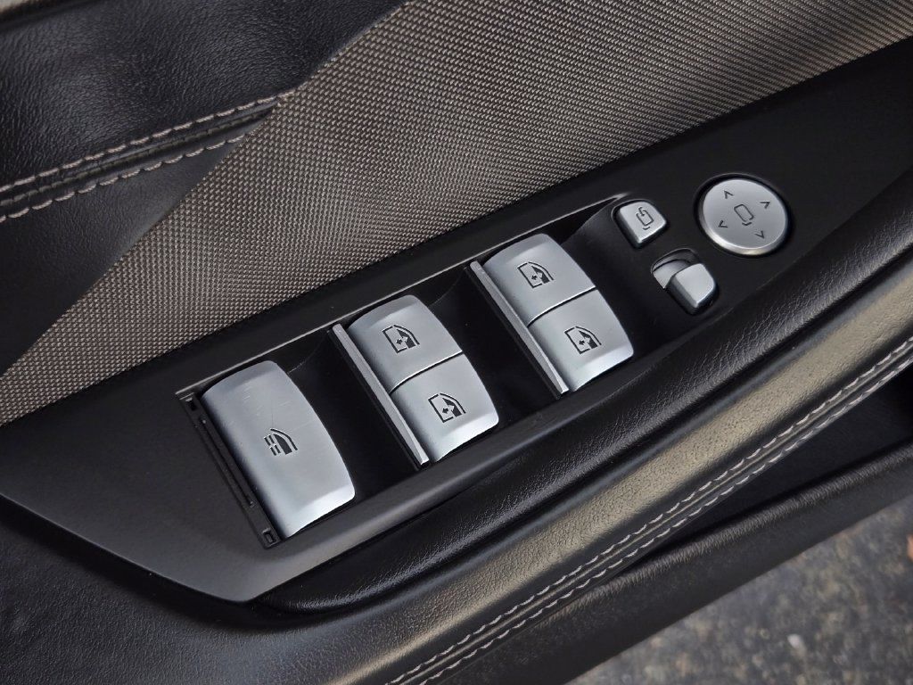 Used 2025 BMW 840i Convertible w/ Driving Assistance Package RWD image 13