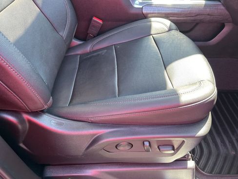 Used 2024 Chevrolet Silverado 2500 LTZ w/ LTZ Convenience Package AWD/4WD image 55