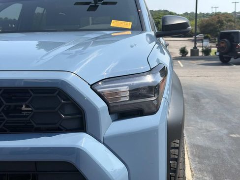 Used 2026 Toyota 4Runner TRD Off-Road Premium w/ Tow Technology Package AWD/4WD image 8