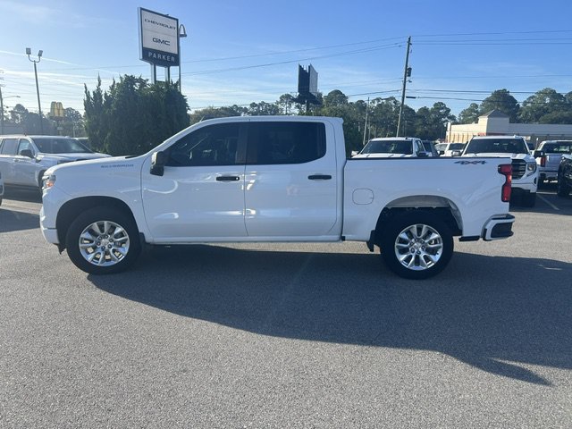 Used 2023 Chevrolet Silverado 1500 Custom AWD/4WD image 1