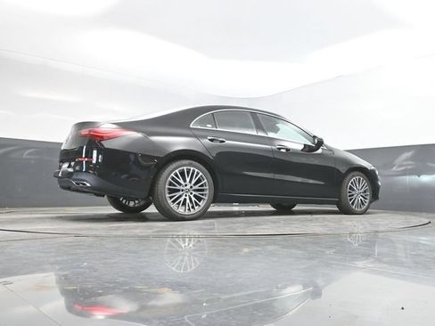 Used 2025 Mercedes-Benz CLA 250 image 43