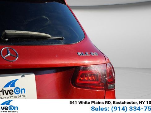 Used 2020 Mercedes-Benz GLC 63 AMG 4MATIC image 24