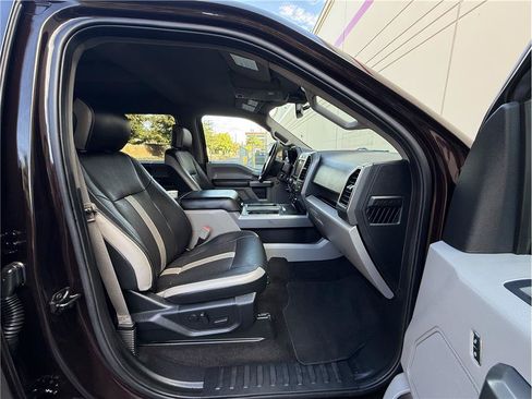 Used 2020 Ford F150 XLT w/ Equipment Group 302A Luxury AWD/4WD image 13