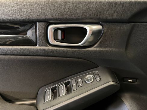 Used 2024 Honda Civic EX image 18