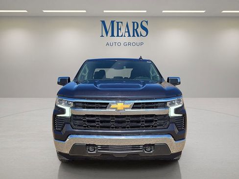 Used 2024 Chevrolet Silverado 1500 LT w/ Protection Package image 8