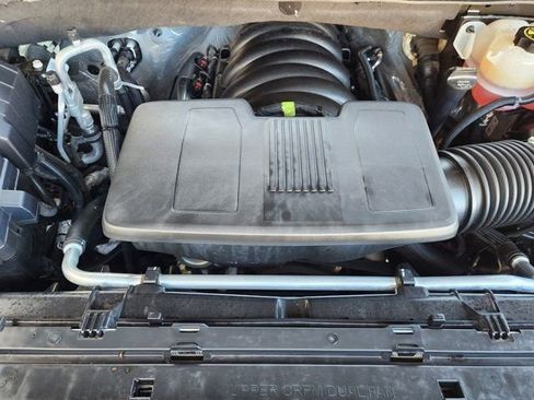 Used 2024 Chevrolet Silverado 1500 High Country w/ Technology Package image 33