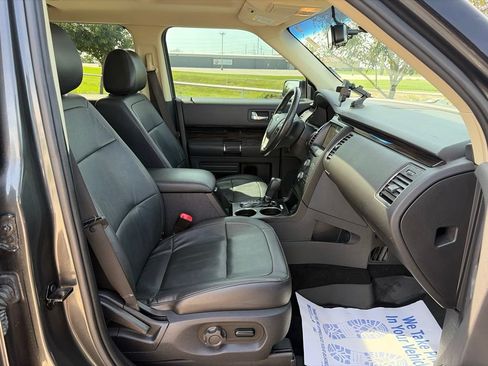 Used 2019 Ford Flex SEL w/ Equipment Group 202A FWD image 27