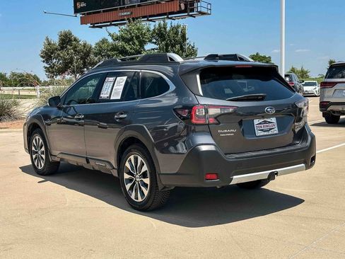 Used 2024 Subaru Outback Touring AWD/4WD image 5