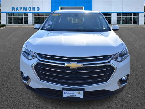 Certified 2019 Chevrolet Traverse LT image 8