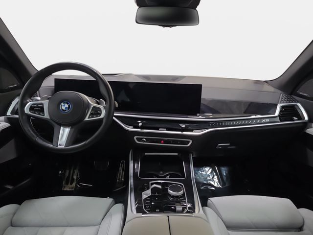 Certified 2024 BMW X5 xDrive50e w/ M Sport Package AWD/4WD image 9
