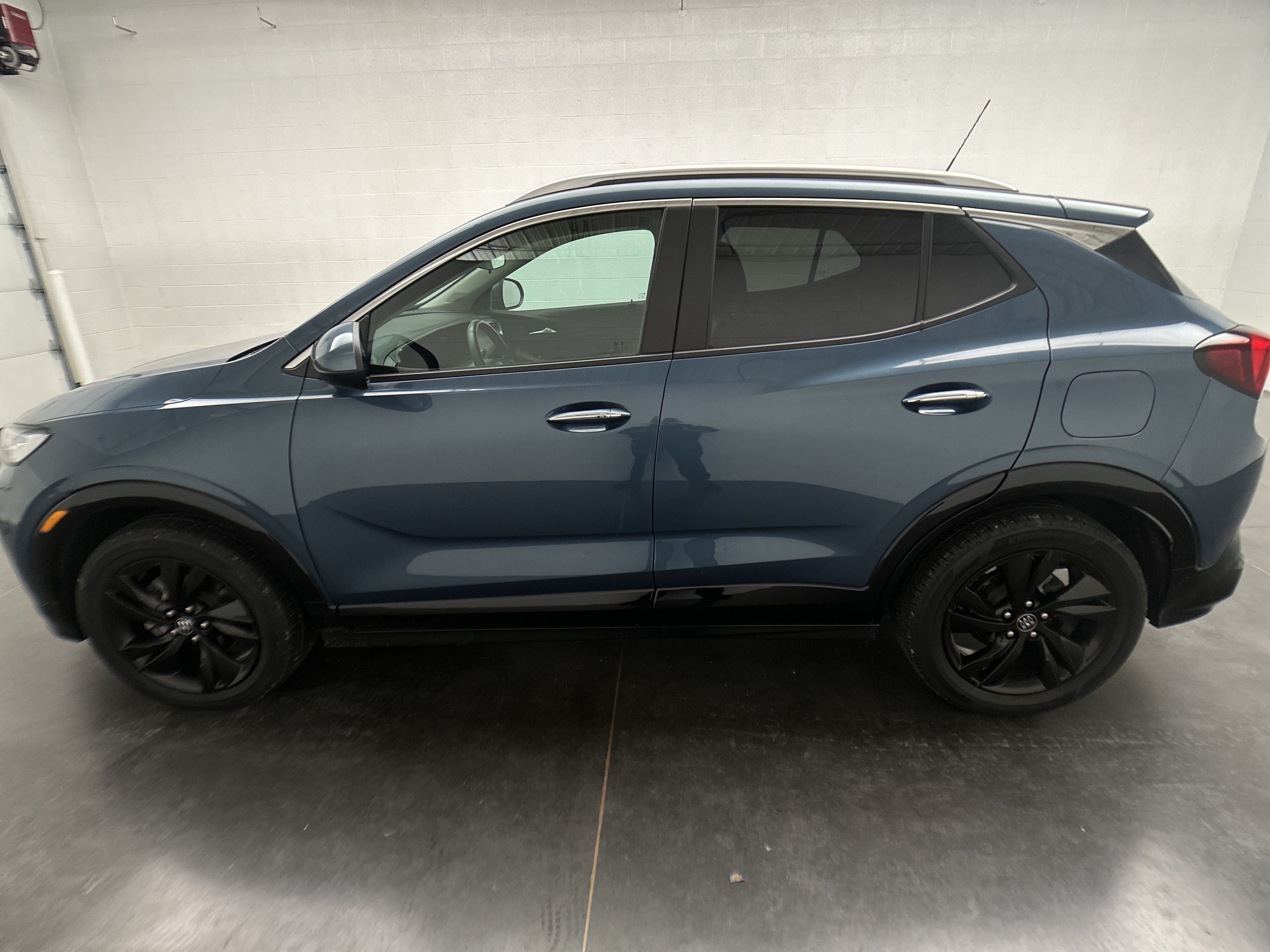 Used 2024 Buick Encore GX Sport Touring w/ Comfort Package FWD image 6