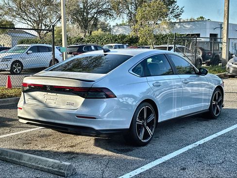 Used 2024 Honda Accord Sport image 8