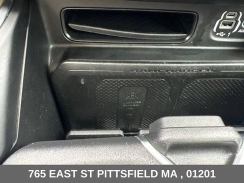 Used 2021 RAM 1500 Laramie AWD/4WD image 29
