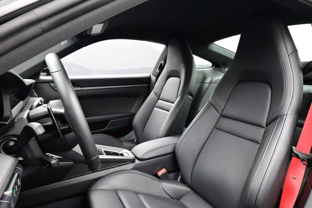 Certified 2026 Porsche 911 Carrera 4S AWD/4WD image 5