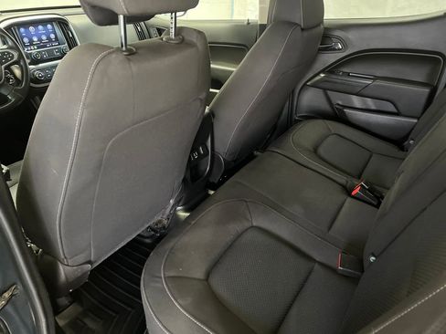 Used 2020 Chevrolet Colorado LT w/ LT Convenience Package AWD/4WD image 36