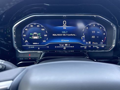 Used 2025 Chevrolet Silverado 2500 LT image 13