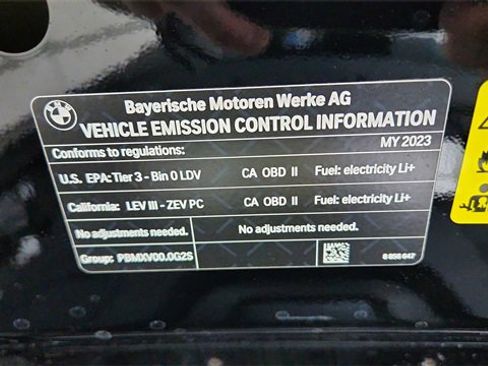 Used 2023 BMW i4 eDrive35 image 63