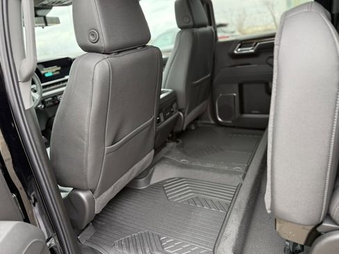 New 2026 Chevrolet Silverado 1500 LT Trail Boss w/ Convenience Package II image 11