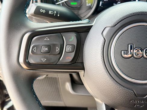 Used 2024 Jeep Wrangler Unlimited Rubicon 4xe image 35