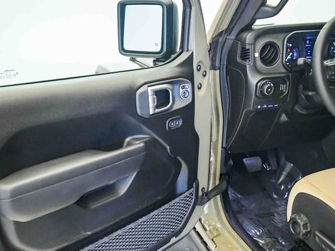 Used 2025 Jeep Wrangler Unlimited Sport S 4xe AWD/4WD image 26