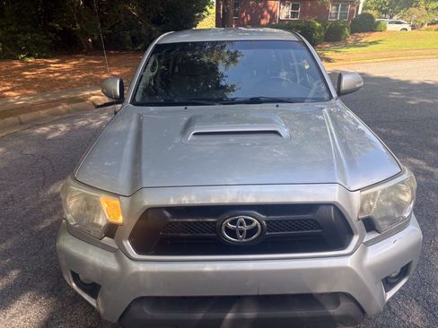 Used 2012 Toyota Tacoma PreRunner w/ TRD Sport Pkg RWD image 13