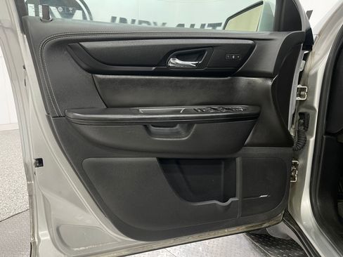 Used 2017 Chevrolet Traverse LT AWD/4WD image 15