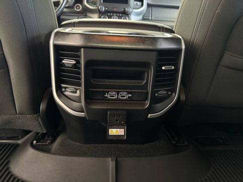 Used 2020 RAM 1500 Big Horn AWD/4WD image 23