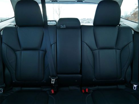 Used 2023 Subaru Forester Limited w/ Popular Package #3 image 18