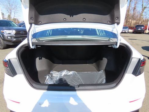 New 2026 Honda Accord SE image 11