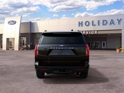 New 2027 Ford Expedition Active RWD image 7