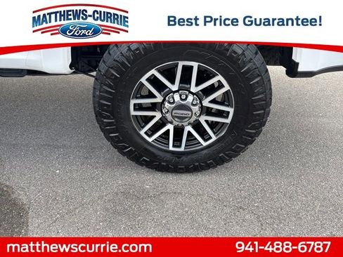 Used 2019 Ford F250 Lariat w/ Lariat Ultimate Package AWD/4WD image 17