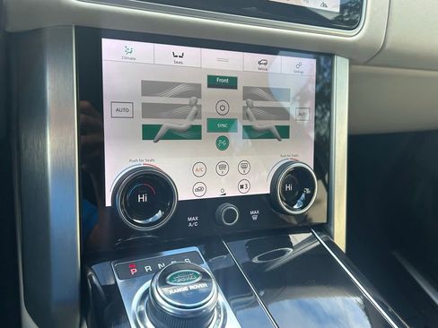 Used 2018 Land Rover Range Rover HSE image 52