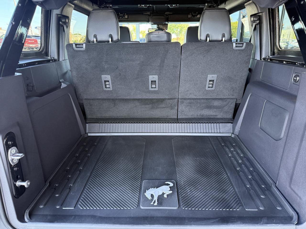 Used 2023 Ford Bronco Wildtrak AWD/4WD image 45