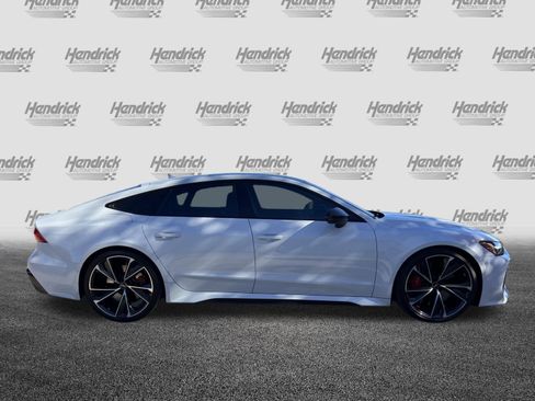 Used 2023 Audi RS 7 Sportback image 10