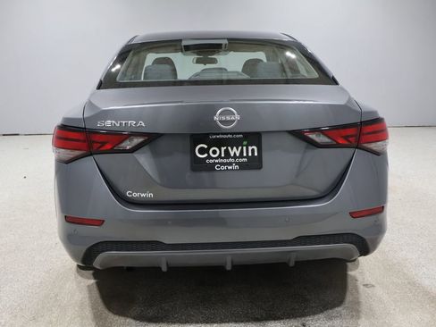 Used 2024 Nissan Sentra S image 3