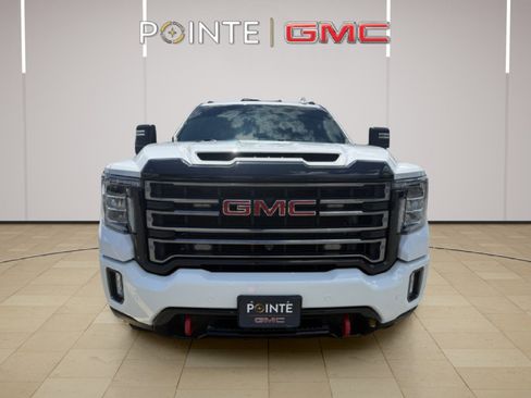 Certified 2020 GMC Sierra 2500 AT4 w/ AT4 Premium Package image 11