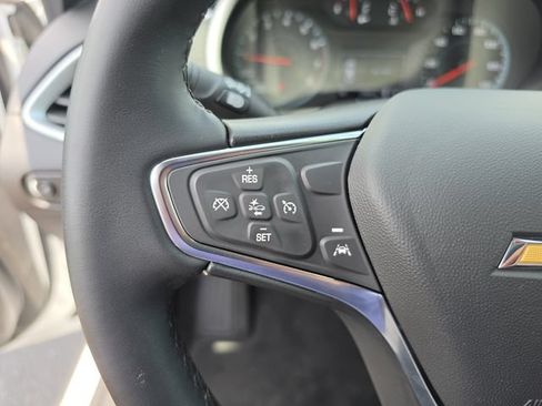 Used 2024 Chevrolet Malibu RS FWD image 36