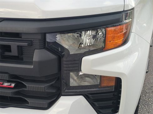 Used 2024 Chevrolet Silverado 1500 Custom Trail Boss image 10