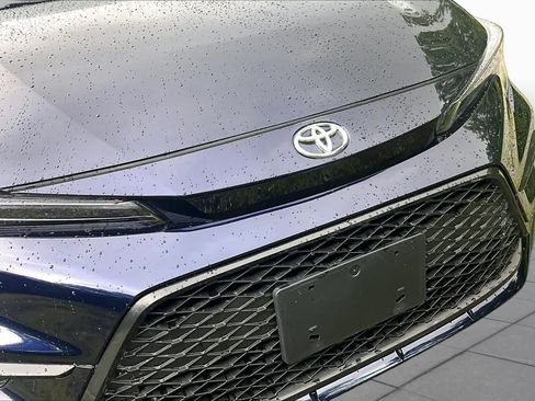 Used 2026 Toyota Corolla SE FWD image 30