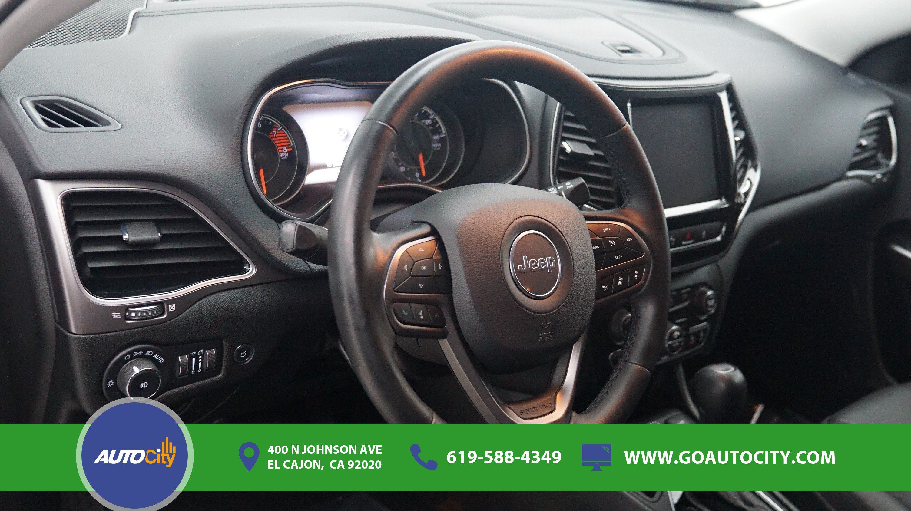 Used 2021 Jeep Cherokee Limited w/ Elite Package FWD image 20