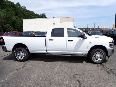 New 2025 RAM 2500 Tradesman image 8