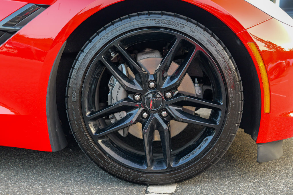 Used 2016 Chevrolet Corvette Stingray Coupe RWD image 15