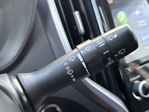 Used 2019 Subaru Ascent Premium AWD/4WD image 17